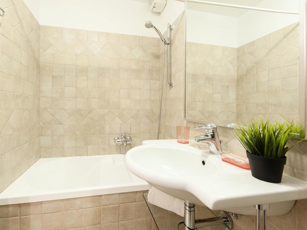 Apartment Coral Flat Colosseo