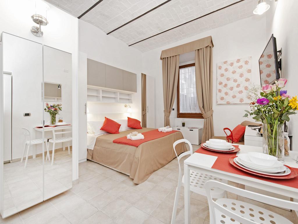 Coral Flat Colosseo Apartment